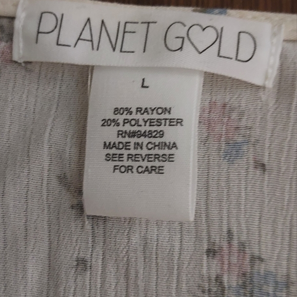 Top - Picture 2 of 3